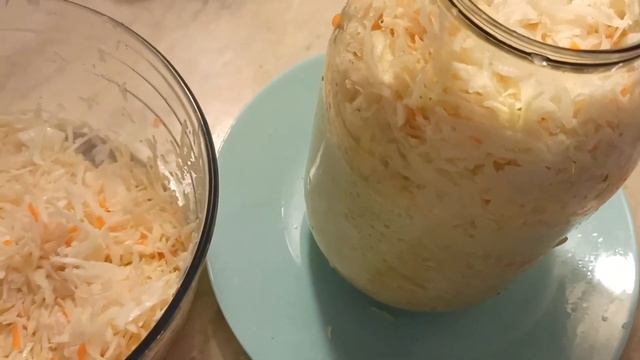 КВАШЕНАЯ КАПУСТА! ЛУЧШИЙ РЕЦЕПТ - ХРУСТЯЩАЯ ВКУСНАЯ ? ВСЕ О ПОЛЬЗЕ КВАШЕНОЙ КАПУСТЫ