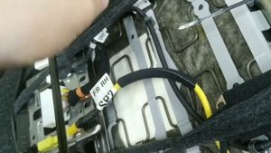 Kia Seltos установка чехлов ЭКО кожа