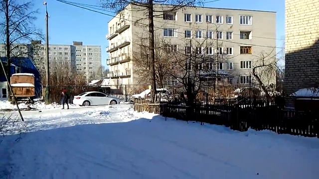 обзор улицы 3-его интернационала.