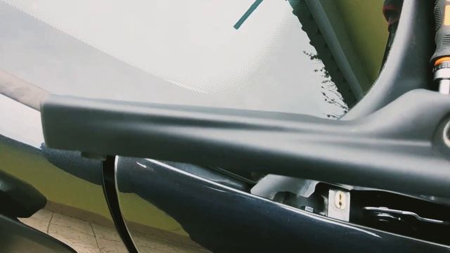 Скрип,скрежет в районе лобового стекла.Что делать? смотреть онлайн