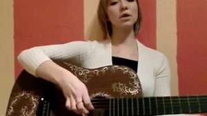 Скрипач. Дворовые песни под гитару. Девушка красиво поет