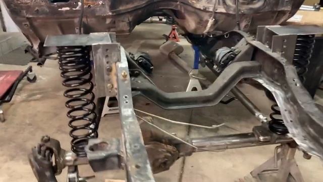 Chevy K10 3 Link pt1 - Rock Crawler Build