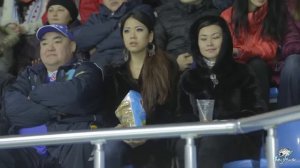 Самое лучшее предложение руки и сердца на хоккейном матче!!!!!!