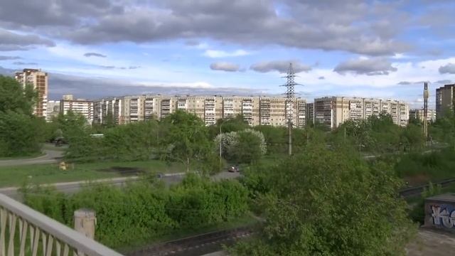 Пробка на Малышевском мосту: кто-куда едет смотреть онлайн