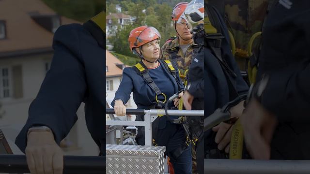 Bundesrätin Viola Amherd besucht die in La Chaux-de-Fonds im Einsatz stehenden Truppen