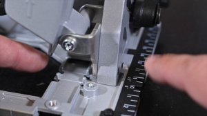 BOSCH GKS 185 Li Professional - Akumulatorska Kružna Testera / Cirkular