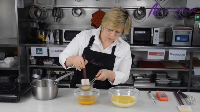 Корпусные конфеты Манго-маракуйя 3_5 - Мария Селянина - PastryCampus.RU