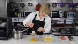 Корпусные конфеты Манго-маракуйя 3_5 - Мария Селянина - PastryCampus.RU
