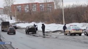 В случае лишения права управления автомобилем, водитель должен сдать водительское удостоверение