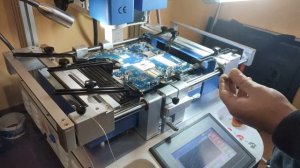 Ремонт материнской платы ноутбука Паяльная станция