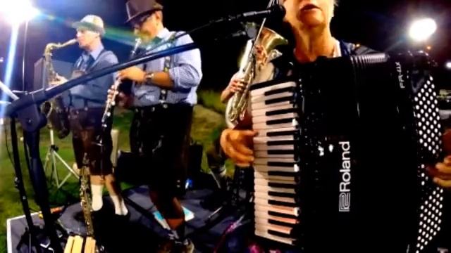 Linda's Polka Party Band Live At Torrey Pines смотреть онлайн