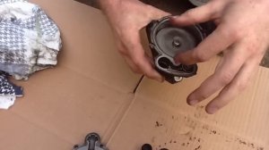 Сборка клапанов на вакуумном насосе. Wv transporter t4