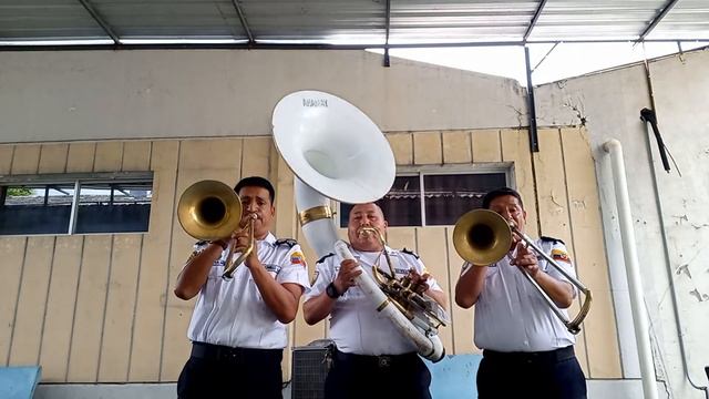 Carnaval de Guaranda Trombon смотреть онлайн