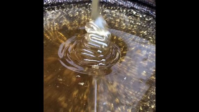 Медовые узоры. Как определить подлинность мёда смотреть онлайн