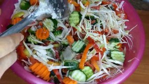 Салат "Кубанский" на зиму.Хрустящие и ароматные овощи.