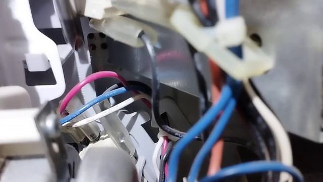 С чего начать ремонт микроволновки и что замерять. смотреть онлайн