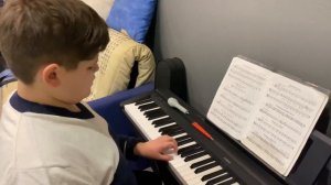 Сольфеджио/1 класс/ Вова изучает «Раз, два, три, четыре, пять»/муз.Н.Потоловского/04.12.20