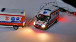 Herpa Mercedes Benz Sprinter Ambulans H0 1:87 Kraków  diorama