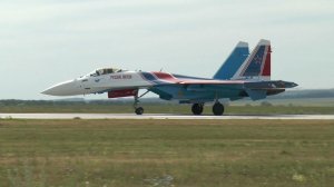 Прилет пилотажной группы "Русские Витязи" в Уфу
