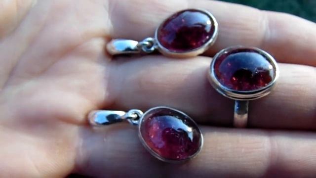 MAH05275 Комплект с малиновым турмалинов! смотреть онлайн