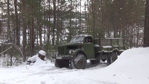 Заводим Газ-63 зимой ,немного прокатились