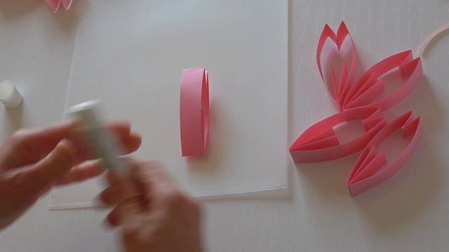 ホチキスでかんたん紙の桜飾り（音声解説あり）How to make easy cherry blossom paper decorations using staples смотреть онлайн