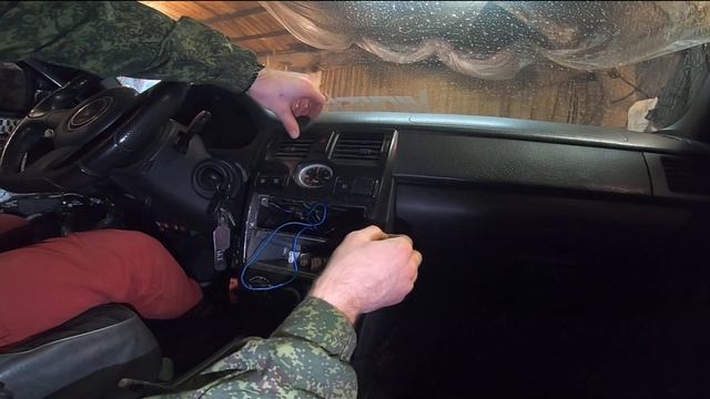 Как снять центральную панель(консоль) на Приоре