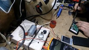 Аккумулятор телефона в мультиметр DT-830D