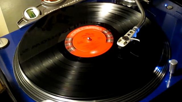 Buzz Clifford - "Loneliness" 1961 MONO смотреть онлайн