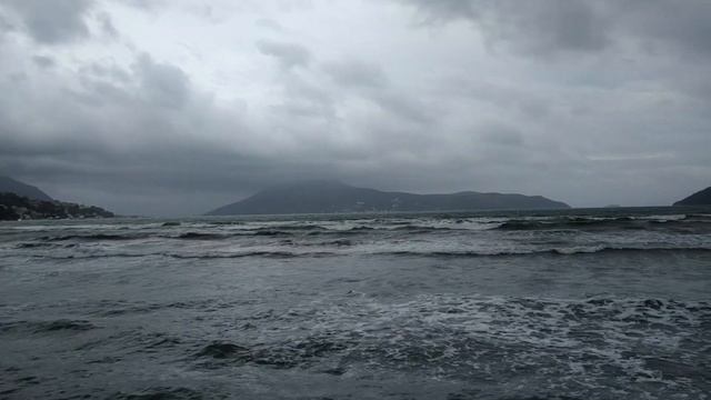 Отключают ли электричество в Черногории во время шторма? смотреть онлайн