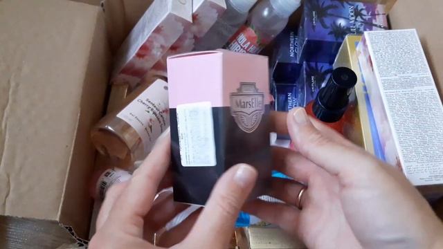 Покупки косметики/Ароматы/разбор по срокам смотреть онлайн