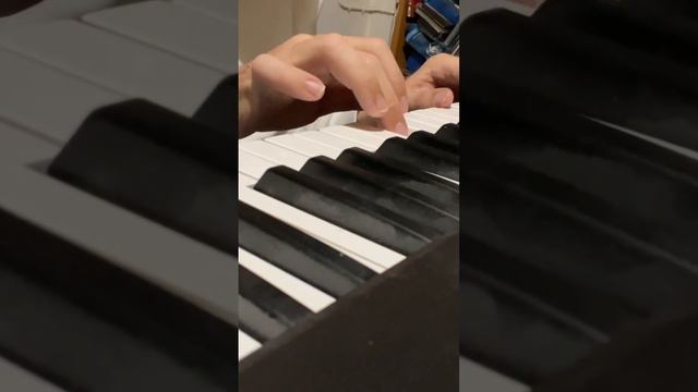 Jurassic park theme on Yamaha psr e473