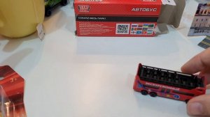 Гонка автобусов! Коллекционный автобус от Majorette и Экскурсионный автобус от ТехноПарк