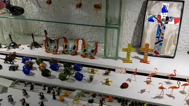 ФРАНЦИЯ VLOG. Хозяйничаю у СВЕКРОВИ. ЗЛАЯ французская свекровь. СУПЕР ПРОГУЛКА по Провансу. смотреть онлайн