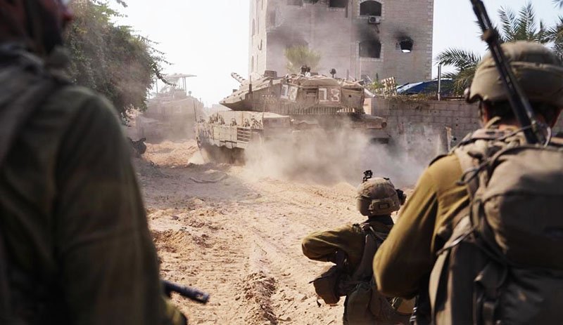 Израильская армия продолжает держать в кольце город Газу / События на ТВЦ