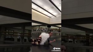 Best TikToks by ballerina Arina Dubkova