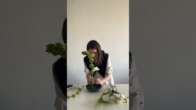 ИДЕАЛЬНЫЕ ЦВЕТЫ В КЕНЗАНЕ #декор #дизайн #дизайнинтерьера #идеидляинтерьера