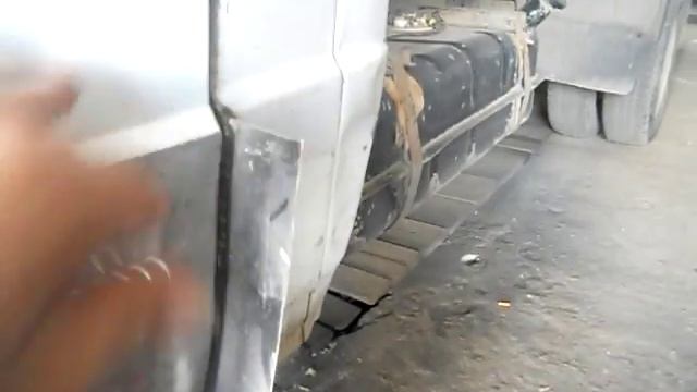 Работа споттером. Ремонт двери Газель. смотреть онлайн