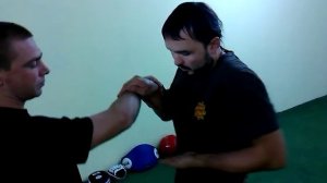 Видеоурок 6.Болевой на кисть из захвата. РУБИ ( русский стиль , рукопашный бой ). Харьков.