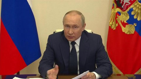 По решению Владимира Путина недружественные страны за российский газ будут платить рублями