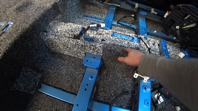 Как сделать шумоизоляцию авто? Секреты работы по технологии StP на примере Nissan Qashqai.