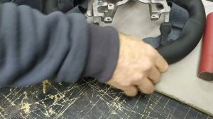 Перетяжка руля Toyota Prius 30-(Toyota Prius 30 steering wheel cover)