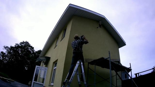 Пристройка большого навеса к газобетонной стене как альтернатива беседке. Часть 1.