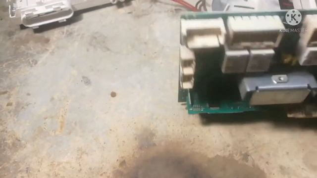 Мозги стиральной машины INDESIT. Разбор смотреть онлайн