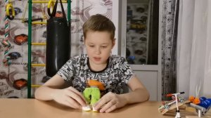 Фингер кроссовки и Фингер шорты. Обзор фингер шмоток