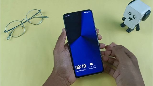 4 Minimal MIUI 14 Themes for Xiaomi | Best MIUI 13 Themes