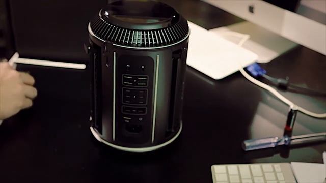 Apple MacPro 2013 - unboxing  ram-upgrade - ansichtssache folge 12