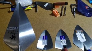 Which trowel is Charlie Collinson's favorite? Какие кельмы пользует Чарли Колинсон и кто в фаворита