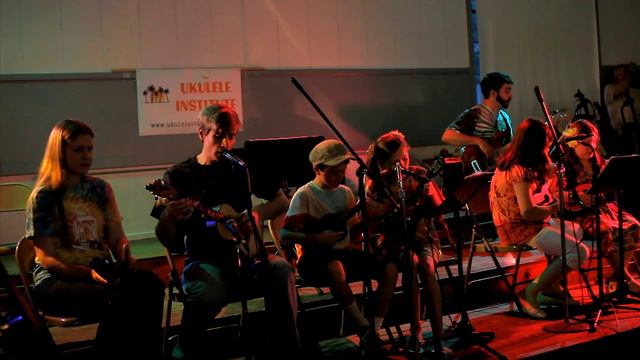 Daydream Believer GROOVY UKE CONCERT смотреть онлайн