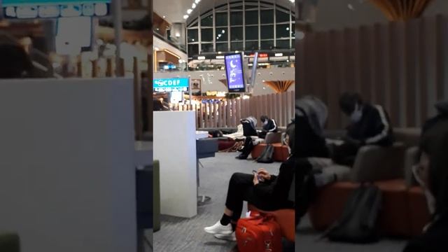 Istanbul Airport beautiful lounge #shorts #viral #worldbiggestairport Istanbul